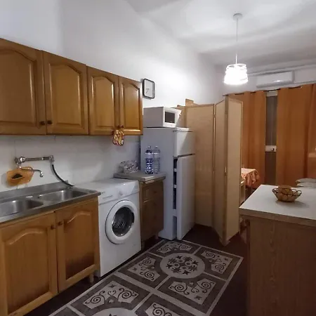 Casa Elg Чиро-Марина